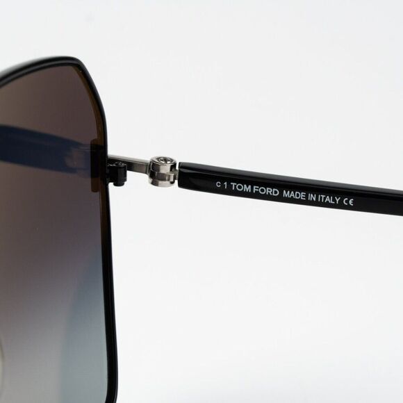Tom Ford Women Sunglasses Black Smoke Gradient Polarized CLAUDIA-02 FT0839 01D main image 5